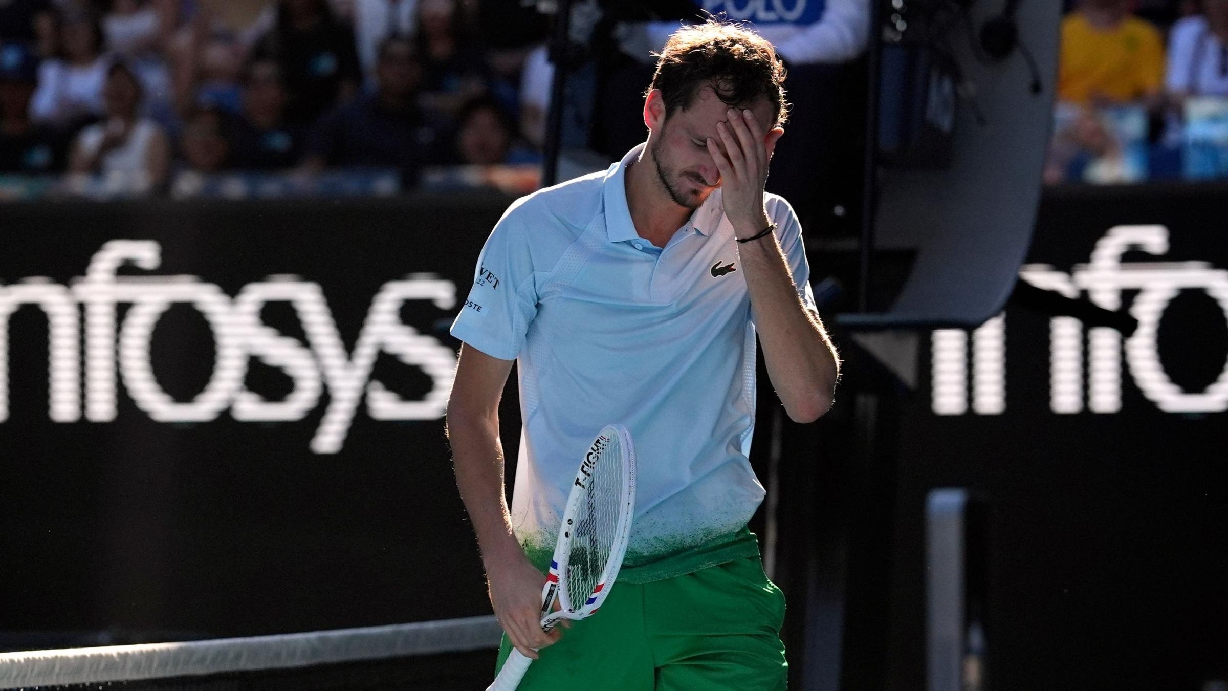 开云平台-日本网球队爆冷意大利网球队，梅德韦杰夫完成帽子戏法