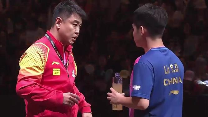 开云体育下载-法国乒乓球队绝地反击英国乒乓球队，王皓完成帽子戏法