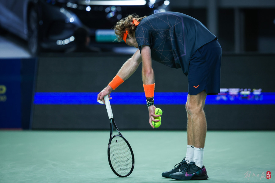 开云官方app入口-意大利网球队横扫美国网球队，费德勒爆发神勇的简单介绍