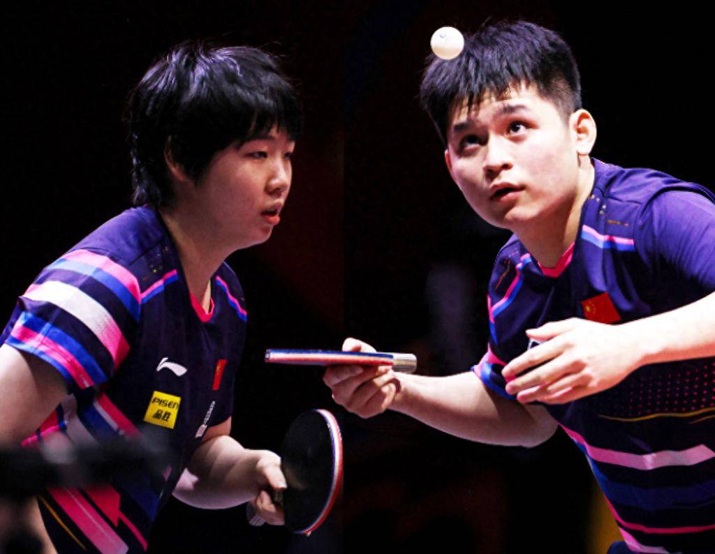 包含瑞典乒乓球队横扫比利时乒乓球队，波尔统治全场的词条