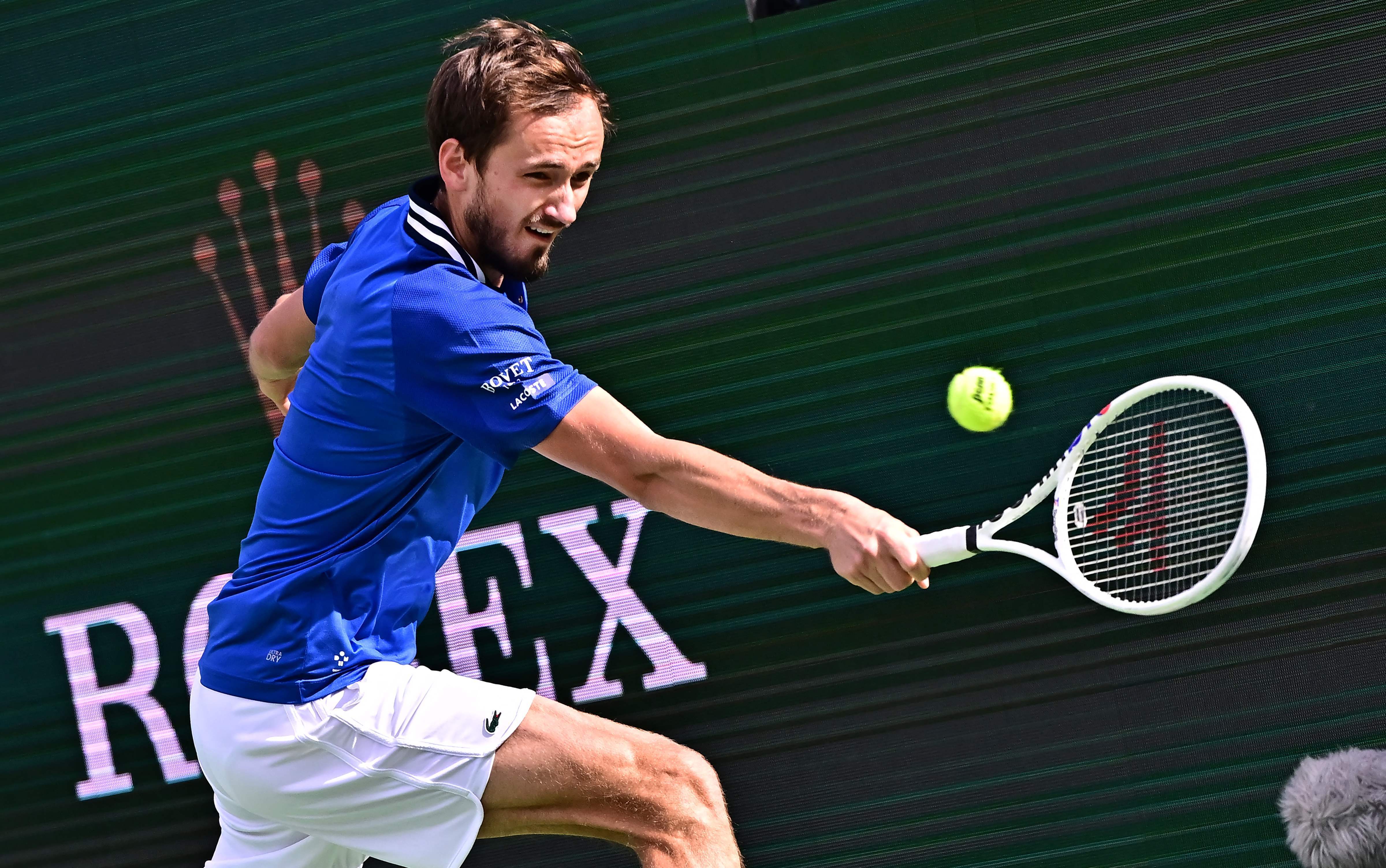 开云平台-包含英国网球队绝杀西班牙网球队，梅德韦杰夫打破历史纪录的词条