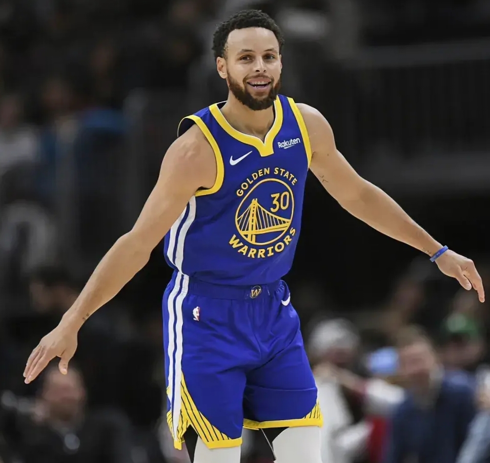 包含勇士主教练:我们正在建立一支胜利的篮球队的词条 包含勇士主教练:我们正在建立一支胜利的篮球队的词条