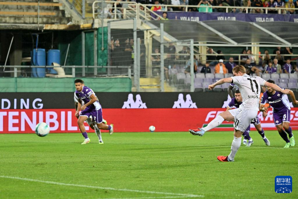 开云足球直播-佛罗伦萨客场不敌那不勒斯，遭遇三连败的简单介绍