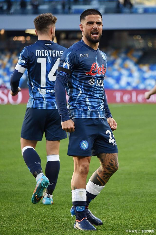 佛罗伦萨客场不敌那不勒斯，遭遇三连败的简单介绍