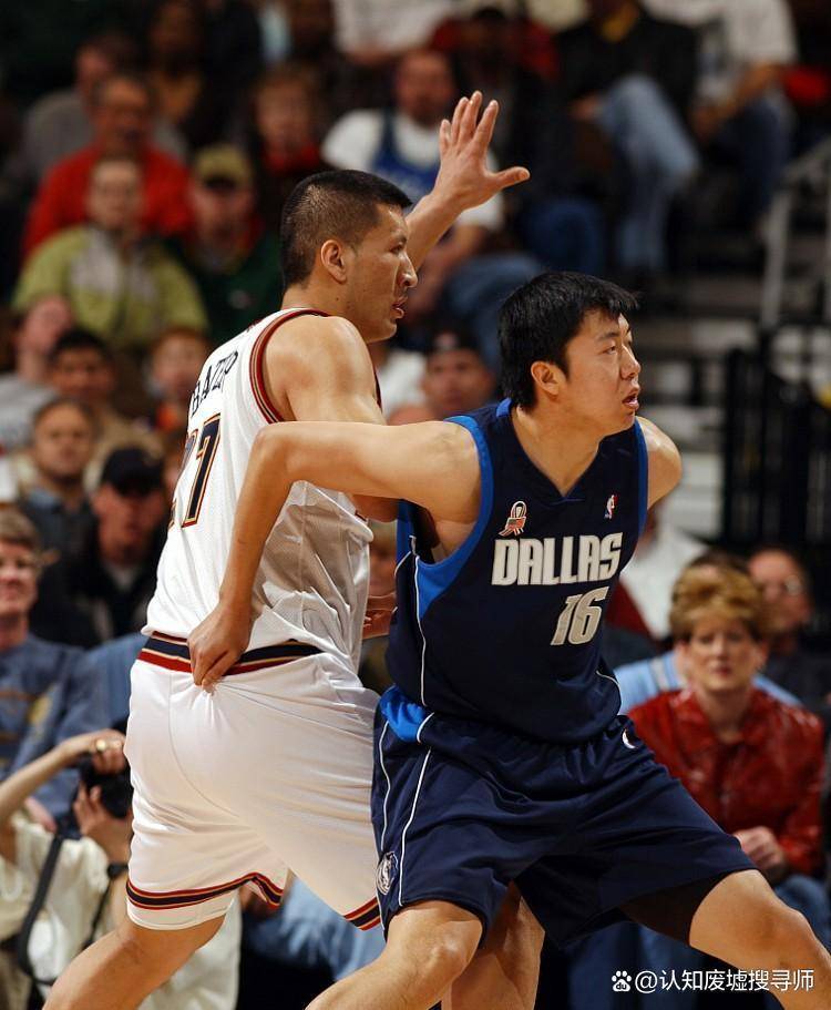 关于球员意外表现抢镜，篮球比赛变数颇多的信息