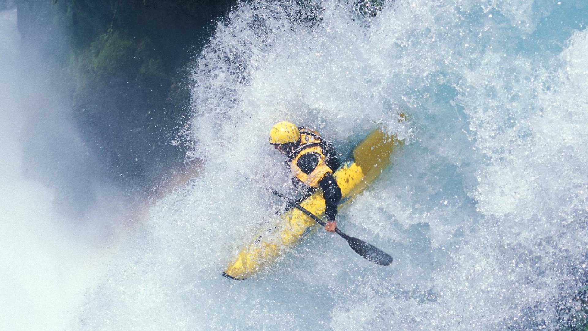 开云APP-孤胆擎旗，克莱·F1年度争冠之夜的绝境扛鼎