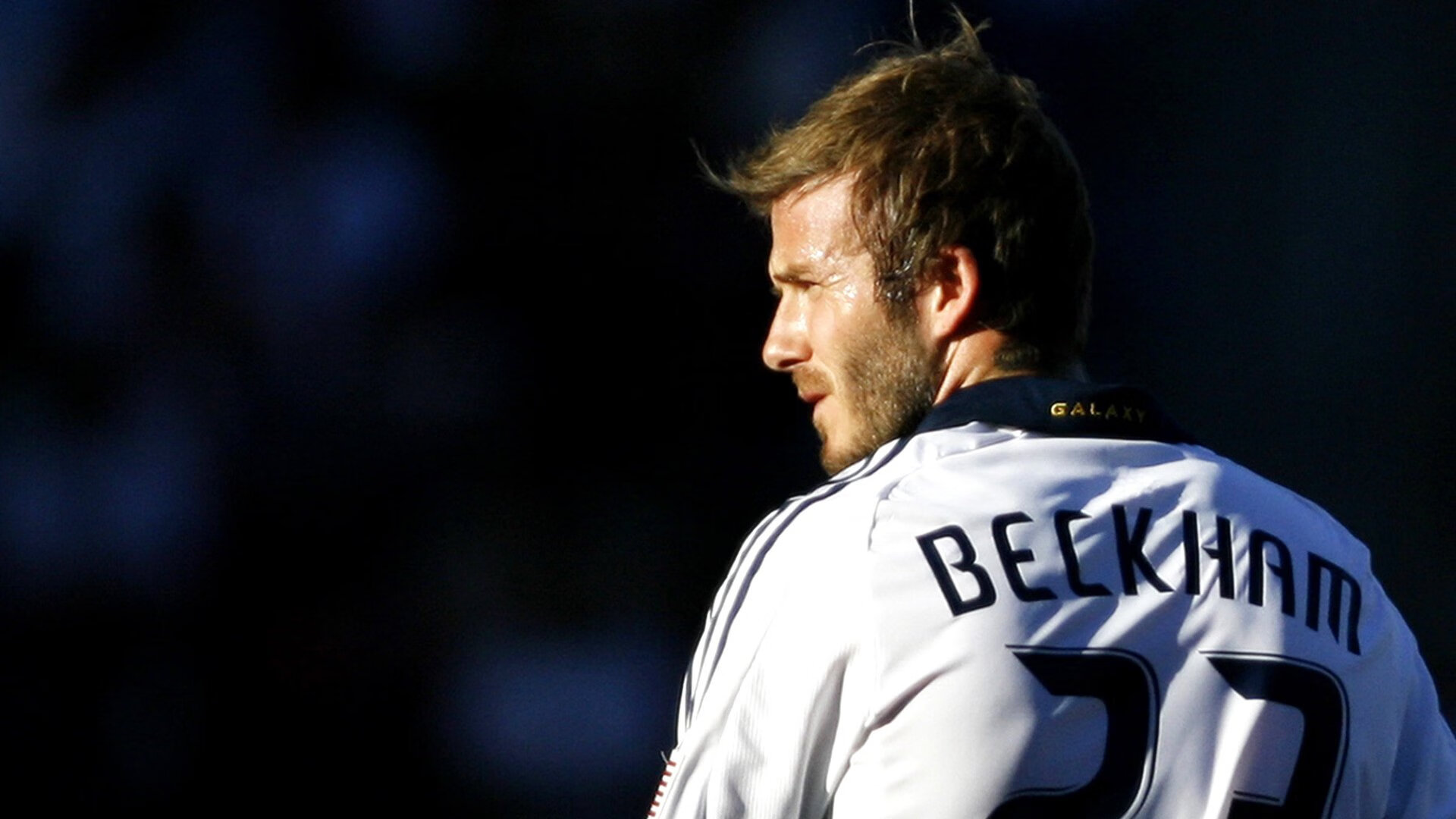 斯通斯接管F1揭幕战？当足球战术与赛车策略在加拿大压制利物浦的隐喻中交锋