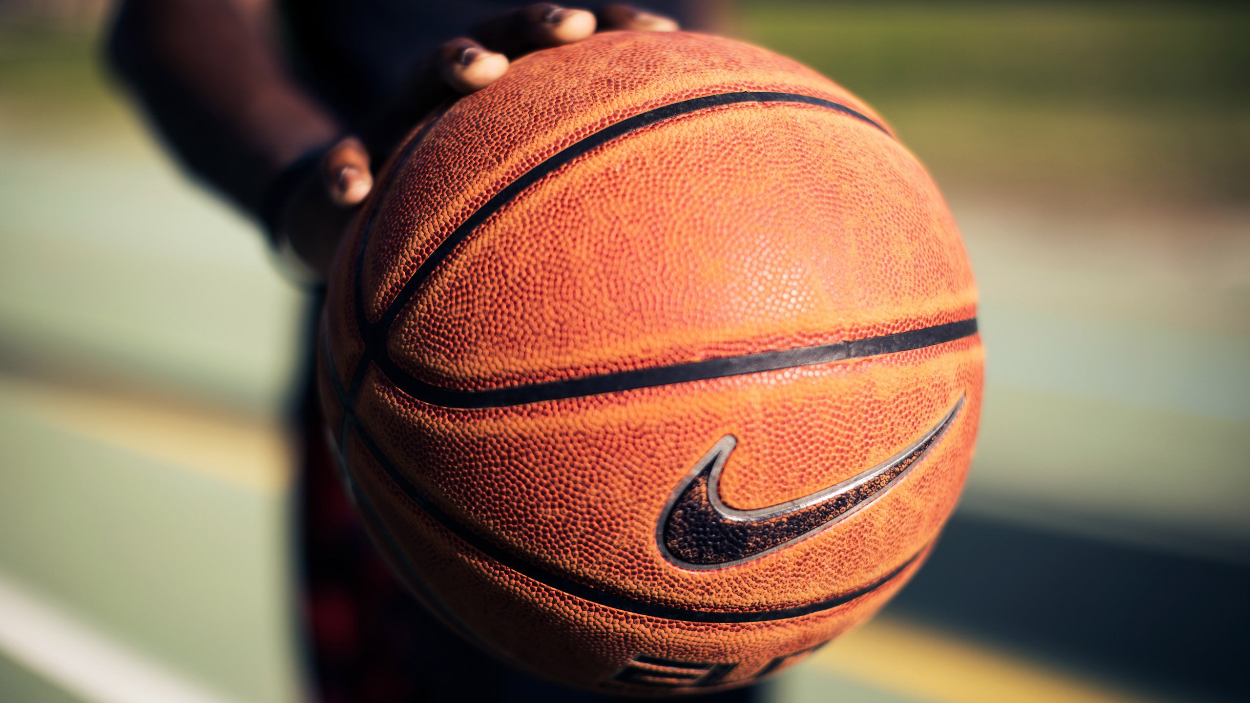 开云官网-绝境中的冷血一击,范弗利特如何在魔术对阵开拓者的关键战中印证自己的唯一性
